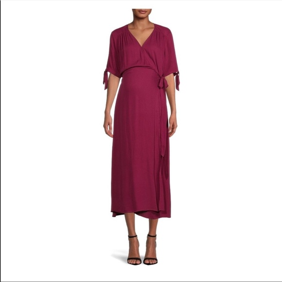 Maternity Print Wrap Dress - Picture 5 of 6